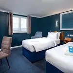 Travelodge Hull Road 3*