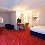 酒店 Travelodge Hull Road 3*