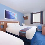 酒店 Travelodge Hull Road 3*