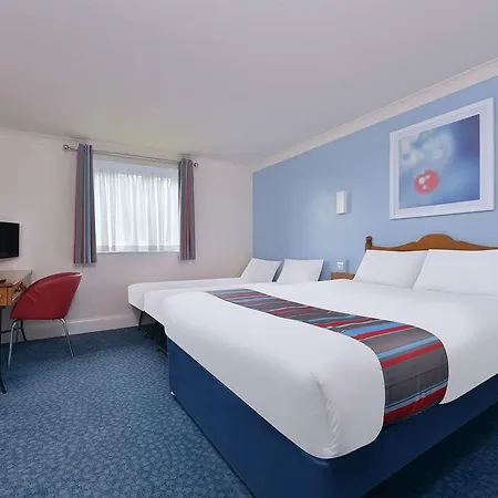 Travelodge Hull Road 3*