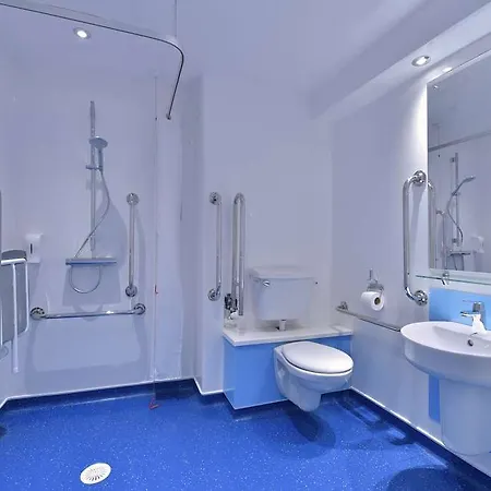 Travelodge Hull Road Hotel 3*